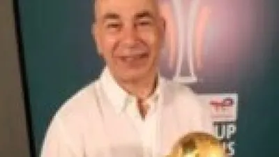 اللقاء المنتظر.. حسام حسن يستعيد ذكريات كأس إفريقيا قبل انطلاق نسخة 2025