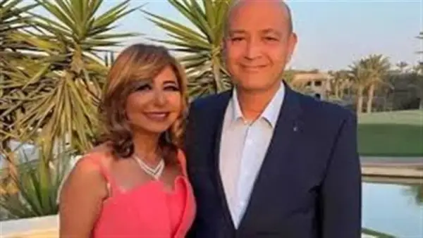 بعد 26 عاماً.. فيديو مباراة سوبر يرتكز على أنباء انفصال عمرو أديب ولميس الحديدي