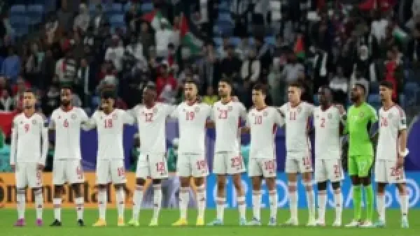 منتخب الإمارات يتخطى الكويت وينضم إلى الأردن في نصف نهائي كأس العرب