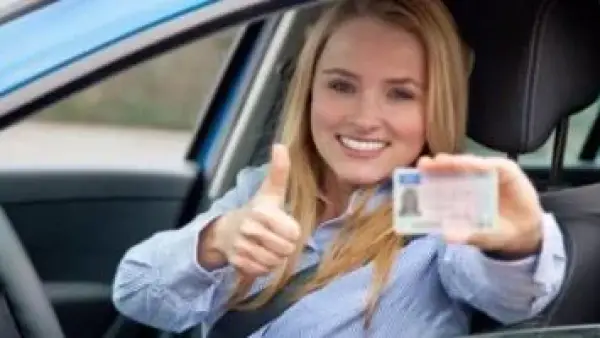 تحول رقمي شامل.. كيف تطورت إجراءات استخراج رخصة القيادة في وحدات المرور؟