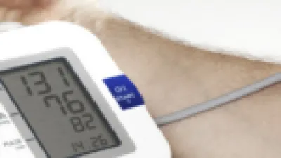 5 خطوات منزلية.. قواعد قياس ضغط الدم بدقة لتجنب الأزمات الصحية الطارئة