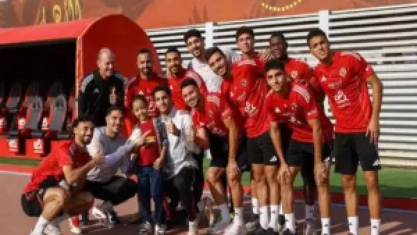 تهديد رباعي أوروبي بتحويل وجهة موهبة الأهلي وخيارات اللاعب تفرض مستقبل انتقاله