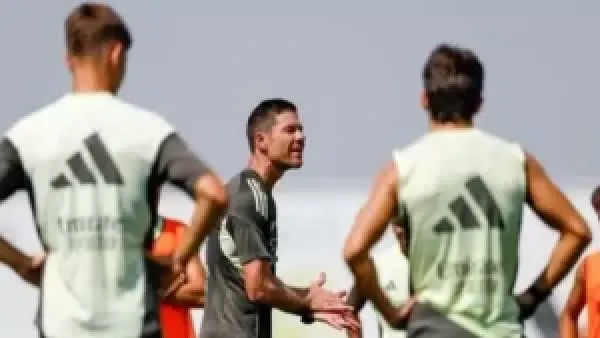 13 انتصارًا يحددون مسار مستقبل ألونسو مع ريال مدريد