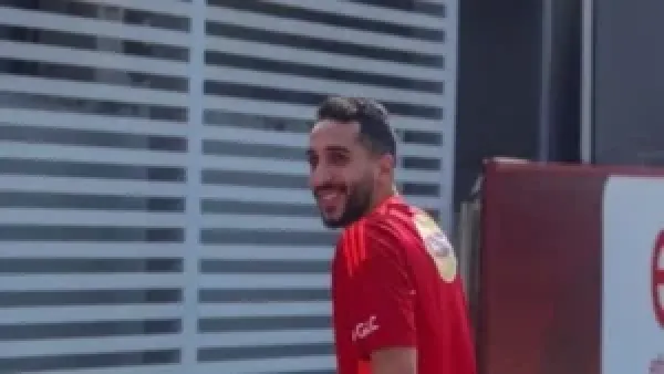 جلسات العلاج التحفظي لكريم فؤاد في قطر بتنسيق طبي مع الأهلي