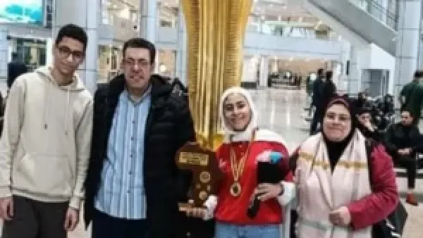 منتخب مصر للناشئين للشطرنج يعود إلى القاهرة بعد تحقيق ميداليتين في البطولة الأفريقية