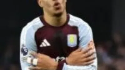 سقوط الشياطين.. أستون فيلا يهزم مانشستر يونايتد بثنائية في منافسات الدوري الإنجليزي 2025