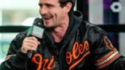 صدمة في هوليوود.. رحيل نجم مسلسل The Wire منتحرًا عن عمر 46 عامًا