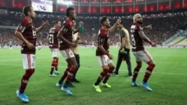 قيمة فلامنجو البرازيلي التسويقية تفوق بيراميدز بمقدار 8 مرات قبل المواجهة الليلة