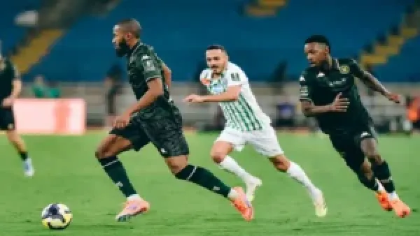 بكأس الملك 4-3.. الخلود يحقق المستحيل ويقصي الخليج في مباراة تاريخية