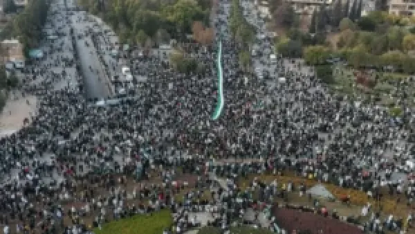 إلغاء قانون قيصر في الكونغرس يعيد فرص الانتعاش الاقتصادي لسوريا ويغير واقعها السياسي