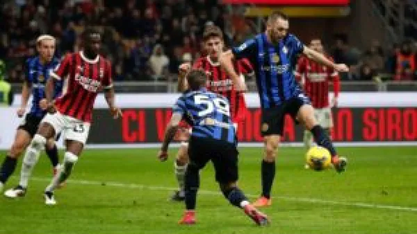 كيفية مشاهدة مباراة إنتر ميلان وإيه سي ميلان بثاً مباشراً والقنوات الناقلة