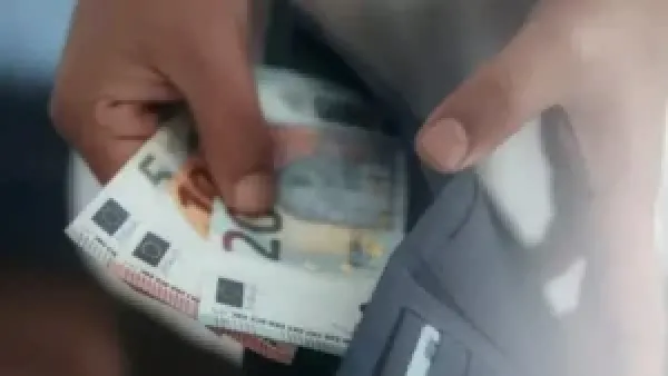 سعر اليورو مقابل الجنيه المصري يستقر عند 55.74 جنيه للشراء و55.86 للبيع الأربعاء 17 ديسمبر 2025