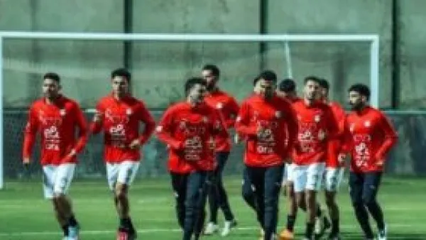 التشكيل المتوقع لمنتخب مصر أمام زيمبابوى.. عاشور وزيزو وصلاح أساسيين