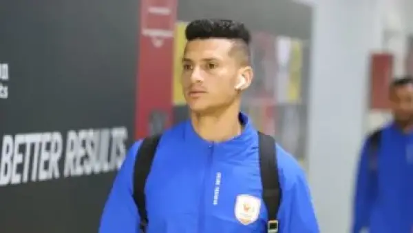 صفقة ثنائية مرتقبة.. الاتحاد السكندري يفاوض ركائز سموحة لتدعيم صفوفه في الشتاء