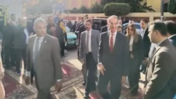 افتتاح مكتب بريد المنصورة ومتابعة وزير الاتصالات لمنظومة التشخيص عن بعد في مستشفى الصدر