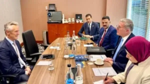 تعزيز التعاون الاستثماري في التعدين محور لقاء وزير البترول مع شركة أرجوناوت