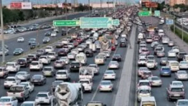 100 دينار للعام.. الكويت تقرر زيادة رسوم التأمين الصحي للوافدين المقيمين بالدولة