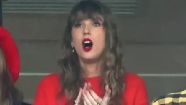 محكمة تحجب عرض فيلم وثائقي لتايلور سويفت وتعيد الجدل حول حقوق الفنانين