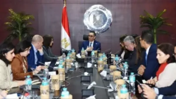 وزير الاستثمار يبحث مع صندوق النقد الدولي تعزيز بيئة الأعمال والإصلاحات الاقتصادية في مصر