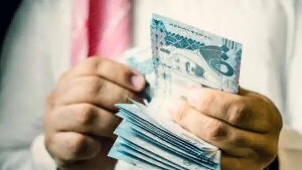 أفضل 5 قروض شخصية بدون كفيل بشروط ميسرة وإجراءات سهلة 2025