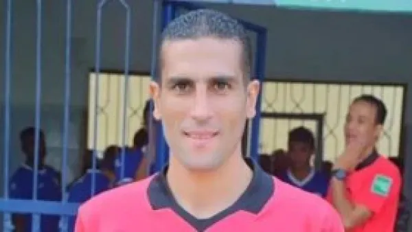 الزمالك يطارد انتصاره السابع أمام البنك الأهلي للاقتراب خطوة من قمة الدوري.