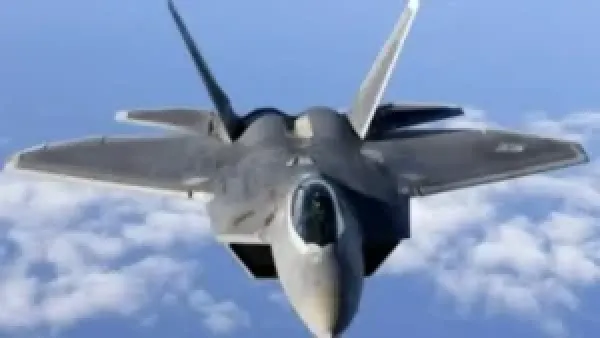 القاذفات الاستراتيجية الأمريكية تعزز تواجدها العسكري في منطقة الكاريبي