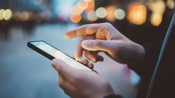 5 خطوات ضرورية لحماية هاتفك من الاختراق بسرعة وفعالية