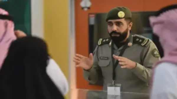 ثورة الجوازات السعودية تسهل إصدار تأشيرات الخروج النهائي لـ13 مليون وافد بضغطة واحدة