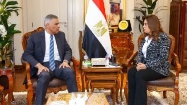 52.3 مليون جنيه.. استثمارات جديدة لتطوير منظومة المخلفات الصلبة في أسوان