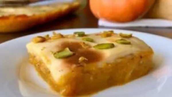 قرع العسل بالبشاميل.. خطوة واحدة تضمن لك قوامًا كريميًا وطعمًا لا يقاوم.