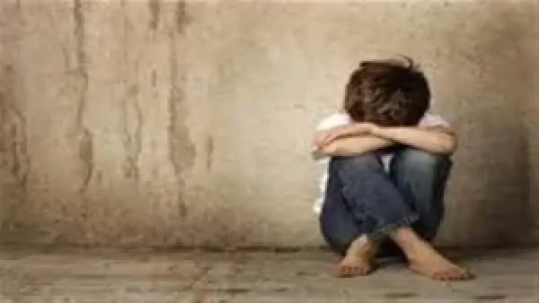تعرض الأطفال للاعتداء الجسدي في المدارس: 7 علامات تحذر أولياء الأمور من الخطر داخل الصرح التعليمي