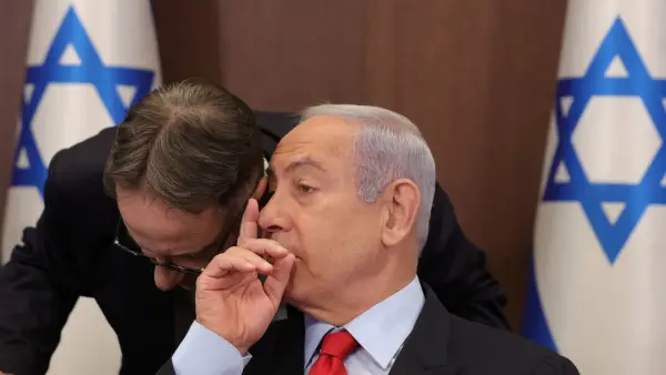 اختراق هاتف وسيط نتنياهو.. قراصنة يتوعدون بنشر بيانات حساسة خلال ساعات