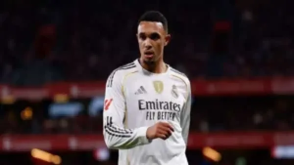 إصابة أرنولد: ريال مدريد يكشف تطورات الحالة وتأثيرها على الفريق