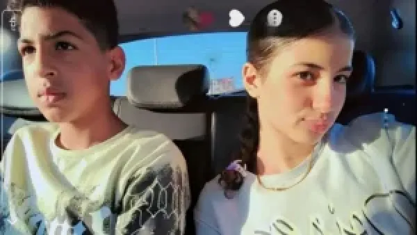 توأم السباح يوسف يوقف مشاركته في البطولات احتجاجًا على إهمال تسبب بوفاته