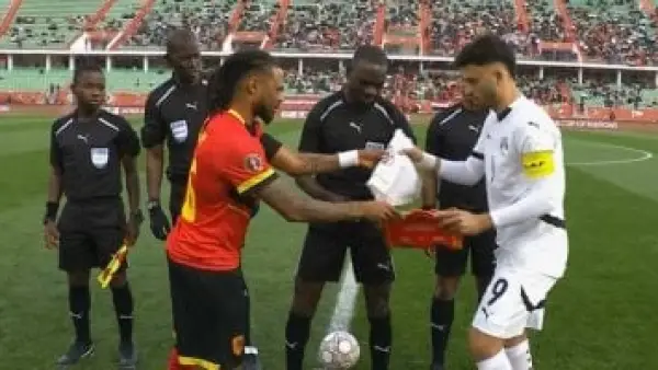 التعادل السلبي يسيطر.. نتيجة مباراة مصر وأنجولا بعد مرور 15 دقيقة المثير في المواجهة