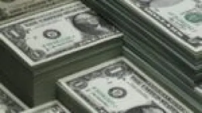 سعره بالبنوك.. تراجع جديد في قيمة الدولار مقابل الجنيه بتداولات الإثنين منتصف ديسمبر