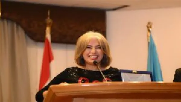 شيماء السباعي تفوز بجائزة أفضل إذاعية وتؤكد استمرار نجاح برنامجها الأول