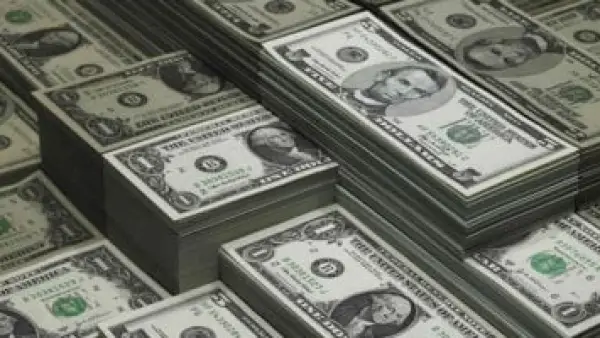 تحديثات الصرف بالمصارف.. كم سجل سعر الدولار أمام الجنيه بختام تعاملات اليوم؟