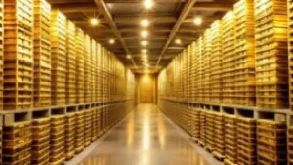 سعره يتخطى 6700 جنيه.. آخر تحديثات عيار 24 في محلات الصاغة اليوم