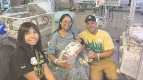 بواقعة نادرة.. سيدة أمريكية تضع مولودها بعد حمل استثنائي خارج الرحم