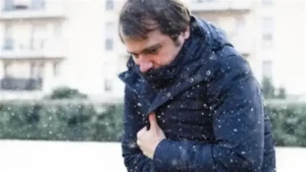 انخفاض درجات الحرارة وشبورة كثيفة تغطي جميع المناطق اليوم الجمعة