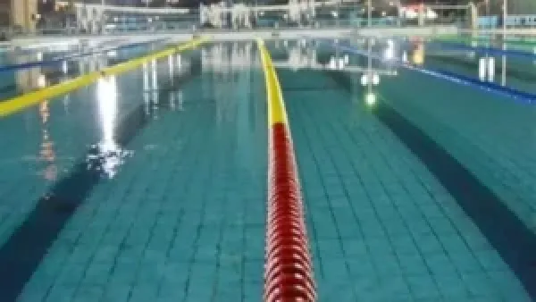 إنقاذ السباح يوسف محمد من الغرق ونقله للمستشفى في بطولة الجمهورية للناشئين