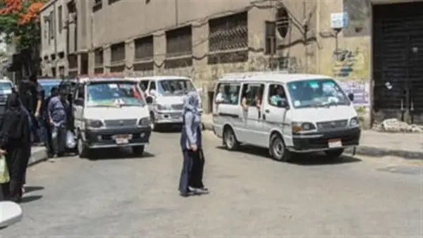 بقرار من المحافظة.. حقيقة منع السيدات من الجلوس بجوار السائق في البحيرة