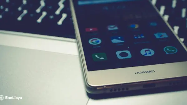 تحالف العمالقة.. سامسونغ وهواوي تقودان ثورة الابتكار في سوق الأجهزة الذكية عالميًا