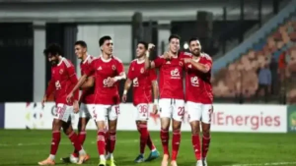 رحيل محترف الأهلي الأخير يعيد ترتيب خطط تسويقه في أوروبا