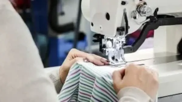 ارتفاع صادرات الملابس الجاهزة إلى 4.9 مليار دولار يسجل نمواً قياسياً في سبتمبر الماضي