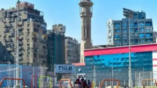 إحلال وتجديد ملعب 2 للناشئين بالزمالك يعزز قدرات الفريق ويستضيف أول مباراة اليوم