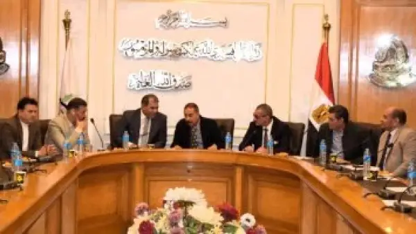 تحرك جديد بالقاهرة.. تعاون بين شعبة الساعات ومديرية التموين لضبط أسعار السوق وتوافره متاحاً