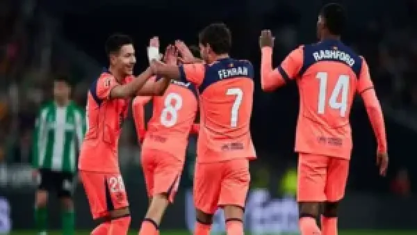 فيران توريس يقود برشلونة بخماسية ويعزز صدارته في الليجا