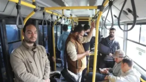 الأتوبيس الترددي السريع BRT يعيد تشكيل مشهد التنقل على الطريق الدائري ويجذب أعداداً متزايدة من الركاب